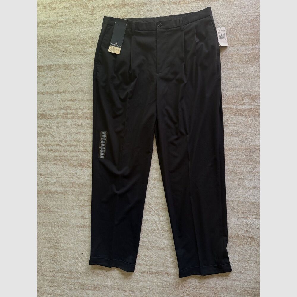 NWT Nautica Rigger Men’s Black Dress Pants 36x32 Classic Fit Pleated Stretch